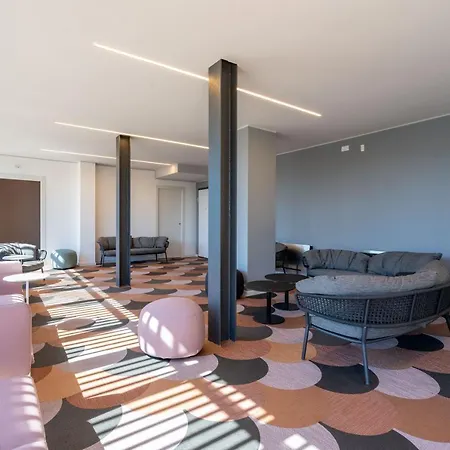 Aurealiving - Trastevere Suite With Rooftop & Gym, Your Place In Rome Exterior photo